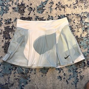 Nike Women's Skort in White and Gray